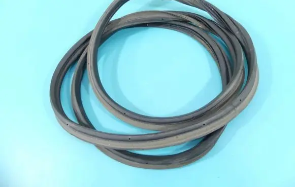 Opel Crossland X Trunk rubber seal (body) IMPRK1348038