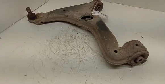 Opel Zafira B Front lower control arm/wishbone 1846