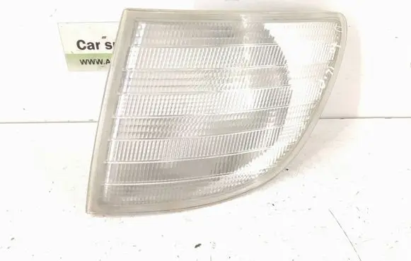 Mercedes-Benz Vito Viano W638 Front indicator light 6388200821 VALEO