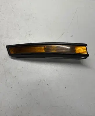 Volkswagen PASSAT B6 Front indicator light 3C0953042C
