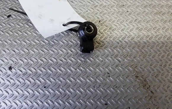 Detonation knock sensor