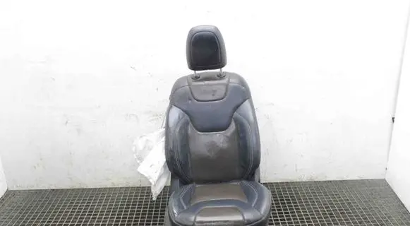 Jeep Cherokee Front passenger seat 