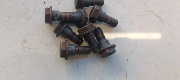 Toyota Avensis Verso Nuts/bolts 