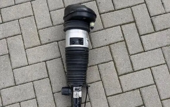 BMW X7 G07 Front shock absorber/damper