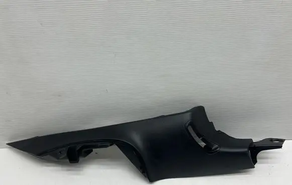 Tesla Model 3 (D) pillar trim (bottom) 108628588I NYX210691313400
