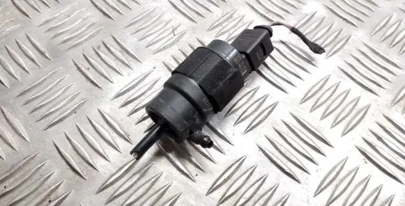 Audi A5 Sportback 8TA Windscreen/windshield washer pump 8K5955647 8P0973722