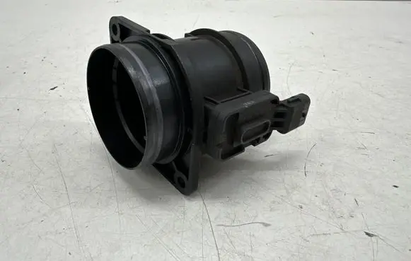 Skoda Superb B8 (3V) Mass air flow meter 04L906461B