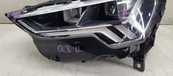 Audi Q3 F3 Headlight/headlamp 83A941033
