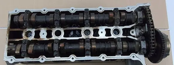 Jaguar S-Type Engine head 2W936C064AB