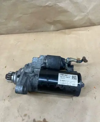 Volkswagen Golf VI Starter motor 02Z911024H 24092012 0001153007