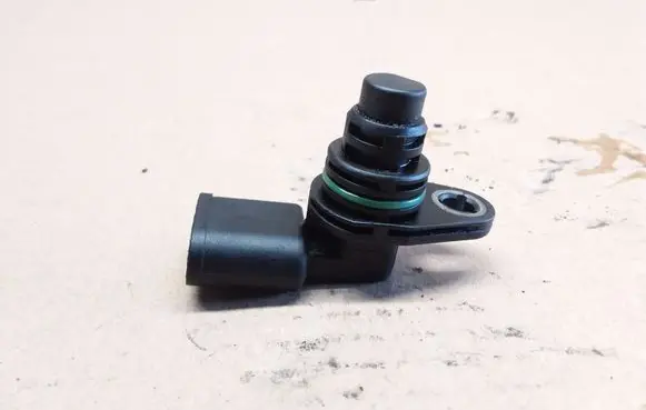 Volkswagen Polo V 6R Crankshaft position sensor 03Q907601B