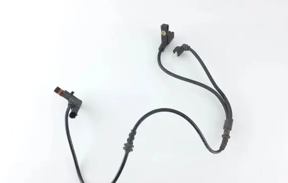 Mercedes-Benz E AMG W212 Brake pads wear sensor A2125402205