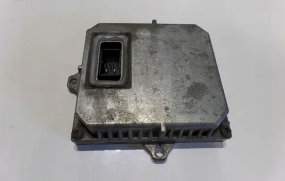 Seat Alhambra (Mk1) Headlight ballast module Xenon 7M3907391
