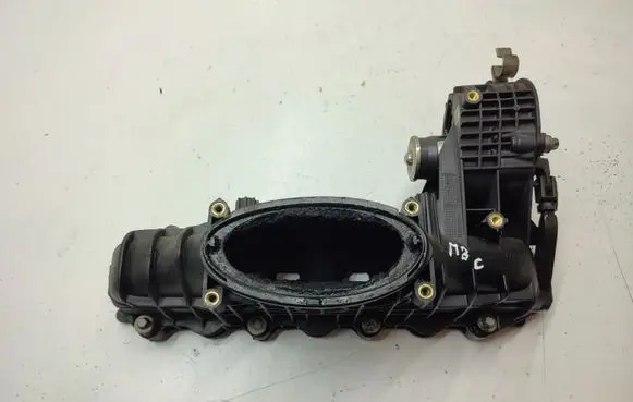 Mercedes-Benz C W204 Intake manifold A6510900037
