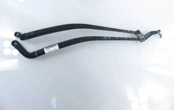 Audi A2 Front wiper blade arm
