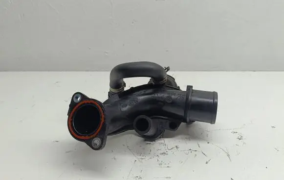 Renault Kangoo II Breather/breather pipe/hose 8200323338 E4023151