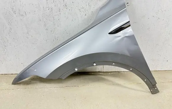 Volkswagen Tiguan Fender 5NA821105F