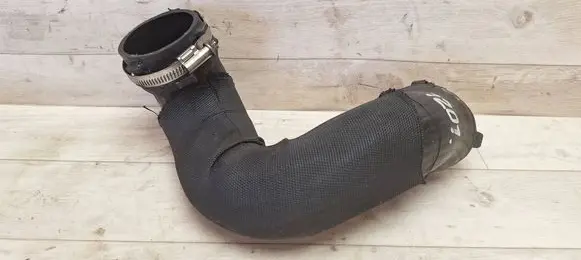 Audi A6 S6 C6 4F Air intake hose/pipe