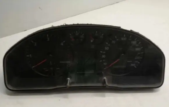 Audi A4 S4 B5 8D Speedometer (instrument cluster) 8D0919860E