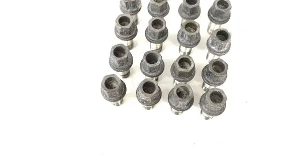 Audi A5 8T 8F Nuts/bolts 