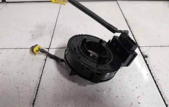 Honda Civic Airbag slip ring squib (SRS ring) F0V17Y0V8