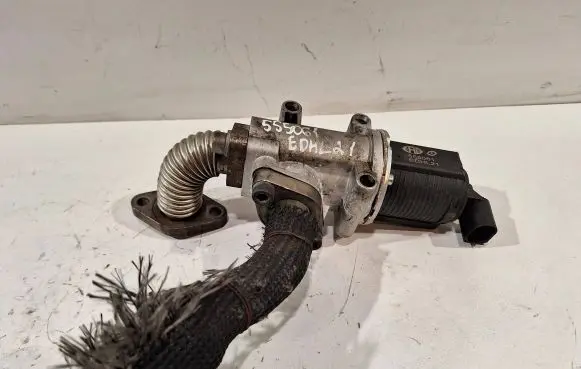 Opel Zafira B EGR valve cooler 555061