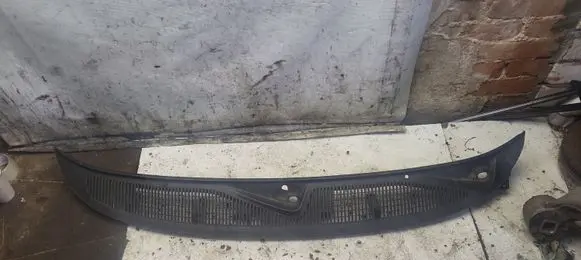 Ford Sierra Wiper trim