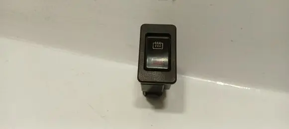Nissan Patrol Y60 Windscreen/window heater switch 983T