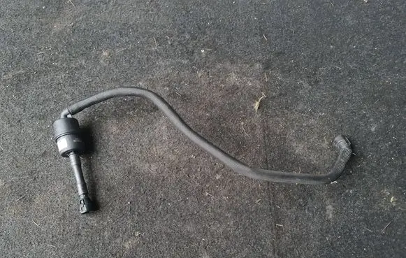 BMW 3 G20 G21 Vacuum line/pipe/hose 8663978 17112020
