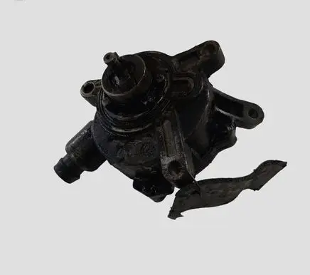 Volvo V70 Vacuum pump 30731825