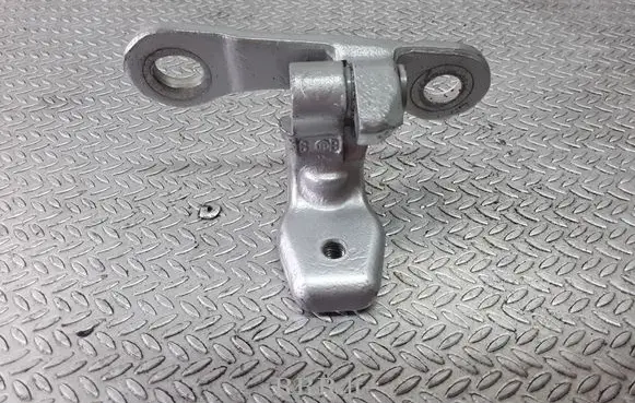 Opel Vectra C Rear door upper hinge