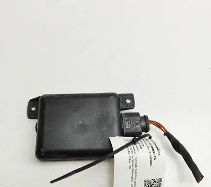 Skoda Superb B8 (3V) Blind spot module 5Q0907686C 6PZ01171903