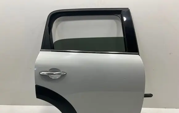 Mini Cooper Countryman R60 Rear door