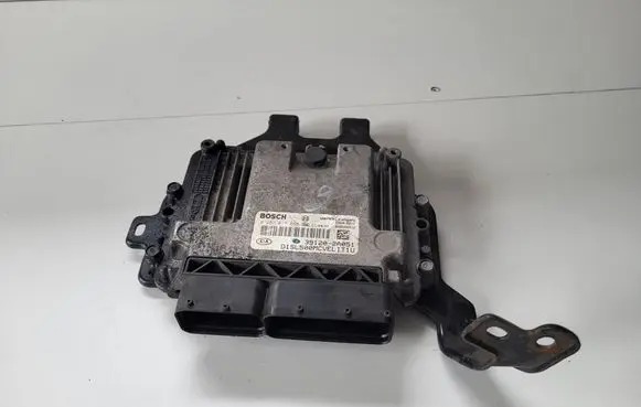 KIA Sportage Engine control unit/module