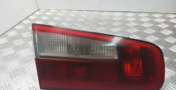 Renault Laguna II Tailgate rear/tail lights 8200002475