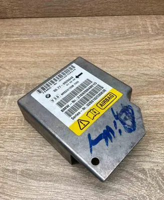 BMW 5 E39 Airbag control unit/module 6920848 MRSZ416SB V36