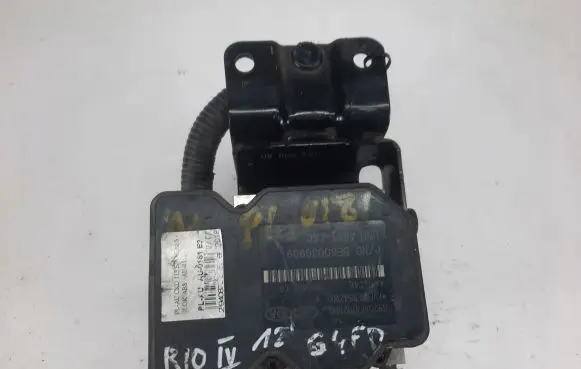 KIA Rio ABS Pump 589201W900