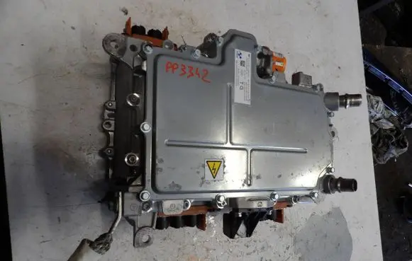 Renault Captur II Voltage converter inverter 292A07862R 292B02266R 292A01492R