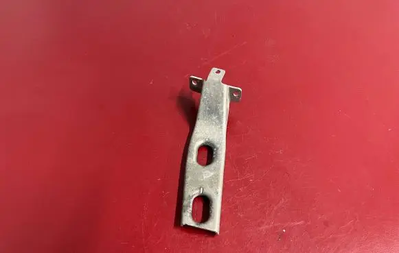 Mini One - Cooper F56 F55 Radiator support slam panel bracket 7318491