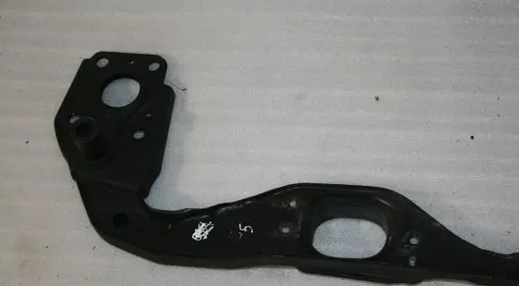 Audi A6 S6 C5 4B Bottom radiator support slam panel 4b0805851e