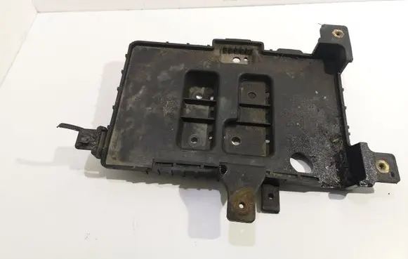 Hyundai Sonata Battery tray 