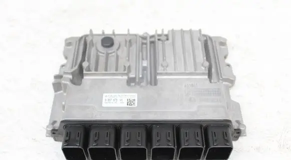 Mini Clubman F54 Engine control unit/module 9897879