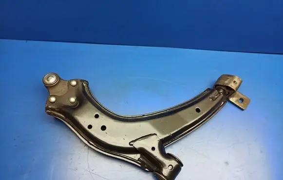 Citroen Xsara Front lower control arm/wishbone 936624 3520H6 RUVILLE