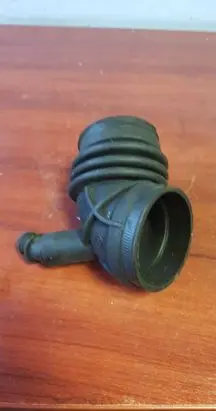 BMW 3 E46 Air intake hose/pipe 1437355