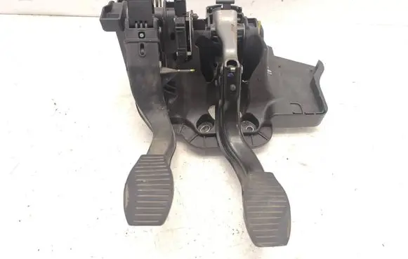 Alfa Romeo Mito Pedal assembly 3809550002