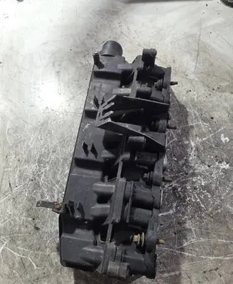 Ford Mondeo Mk III Intake manifold 1S7Q9424BD