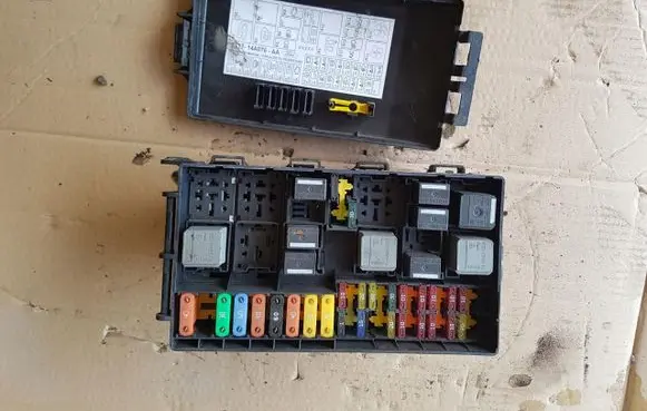 Ford Transit - Tourneo Connect Fuse box set