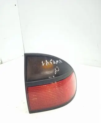 Renault Laguna I Rear/tail lights 2225
