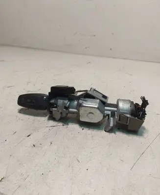 Ford C-MAX II Ignition lock 6E5T15607 04E0E22815 D7520013