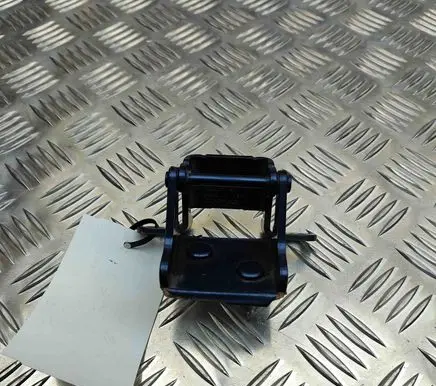 Volvo XC40 Tailgate/trunk/boot hinge 32338748